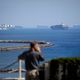 Illustration for article titled Why Are These Massive Cargo Ships Trapped at 29 U.S. Ports?